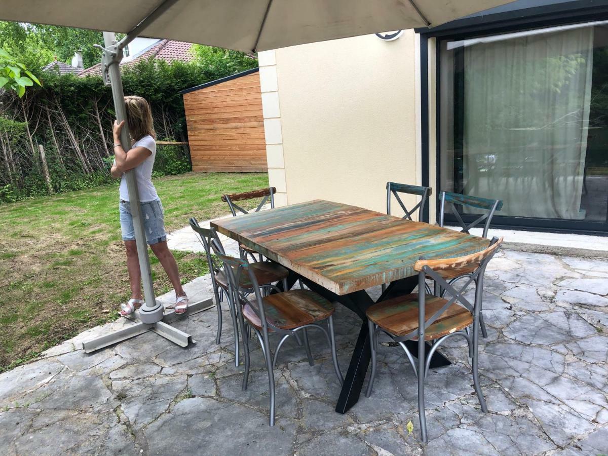 Willa La Ravine Au Bord Du Loing Montigny-sur-Loing Zewnętrze zdjęcie